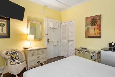 Inn Curry House - Rooms 3 & 4 Key West