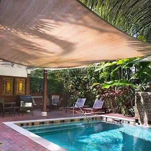 Travelers Palm Key West