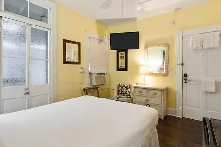 Penzion Curry House - Rooms 3 & 4 Key West
